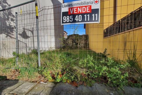 SUELO URBANO EN COLOMBRES.