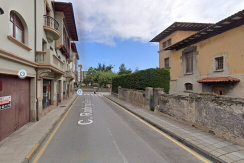 LOCAL CENTRO LLANES
