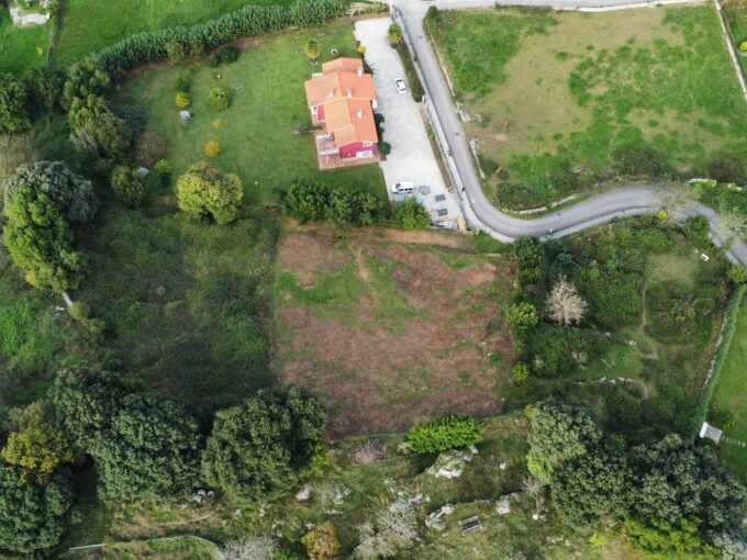 PRECIOSA PARCELA PARA VARIAS PROPIEDADES EN CELORIU