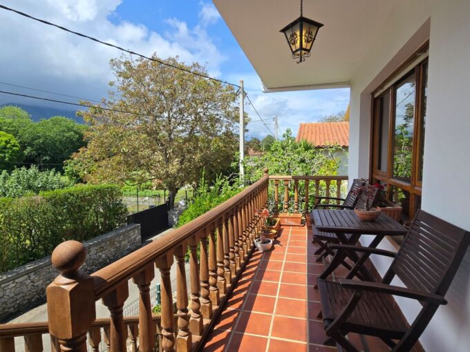 CASA EN CELORIO