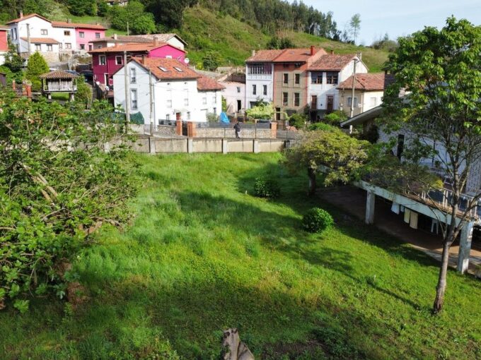 FANTASTICA PARCELA EN NUEVA DE LLANES DE 1400 MTS2