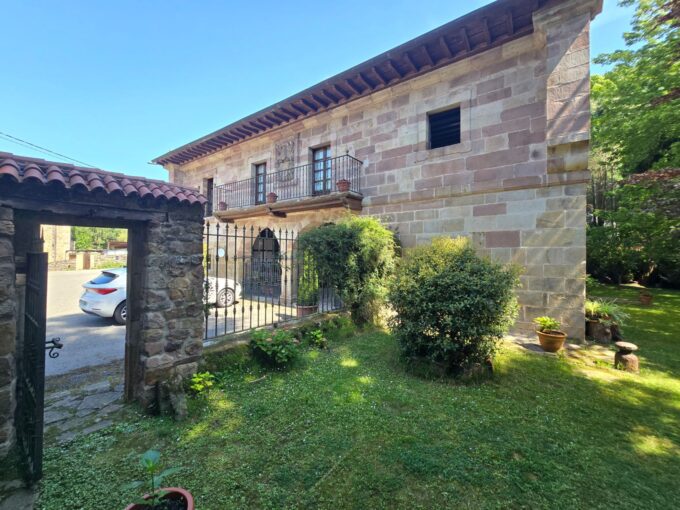 CASONA CÁNTABRA DEL SIGLO XVII