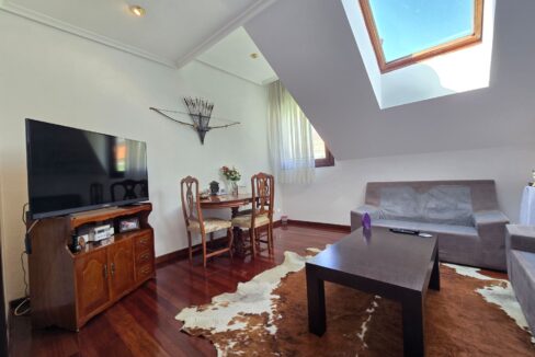 DÚPLEX DE 3 HABITACIONES EN LLANES