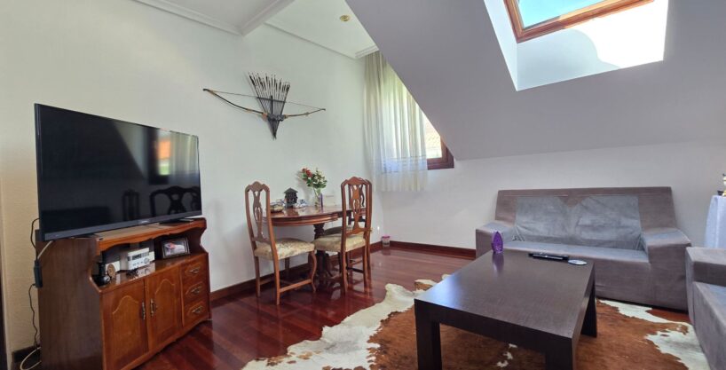 DÚPLEX DE 3 HABITACIONES EN LLANES